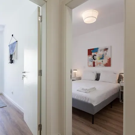 Апартаменты Flh Penha Franca Art
